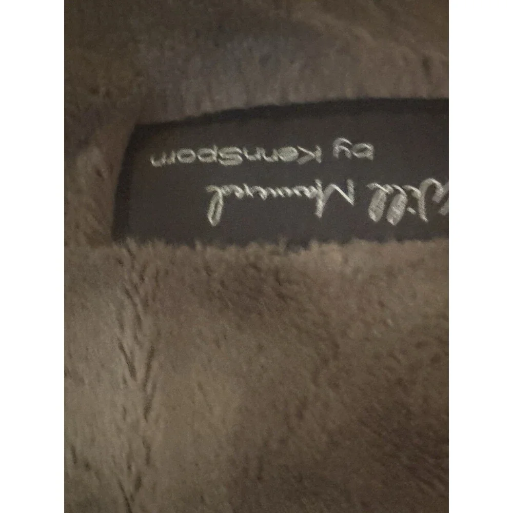 WILD MANNARED Throw  Blanket 58”X 58